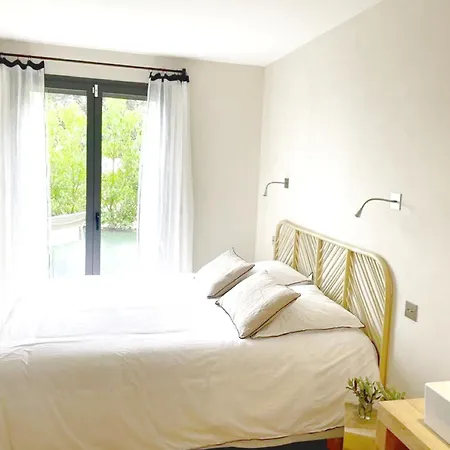 Apartment Luxurious Charming House Le Rayol-Canadel-sur-Mer